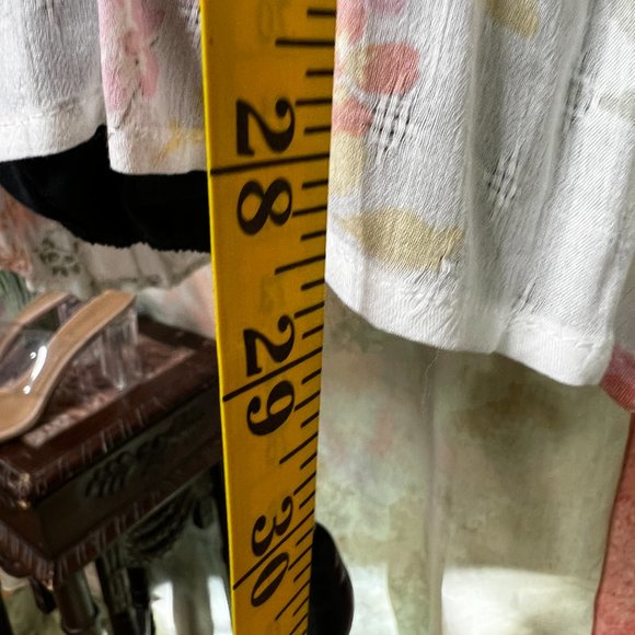 πAmerican Rag Romantic Country Style Blouse with Lace on the Shoulder - Picture 8 of 15